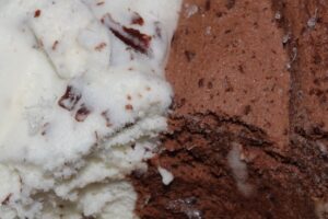 When Does Ice Cream Go Bad: Understanding Ice Cream Shelf Life