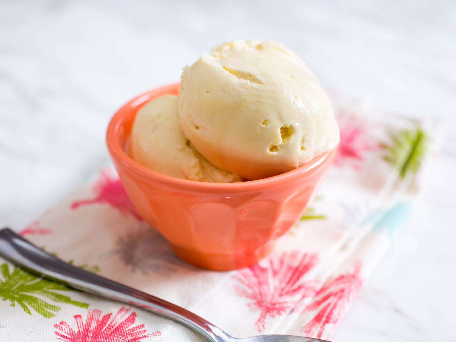 Does Ice Cream Have Eggs: Debunking Ice Cream Ingredient Myths
